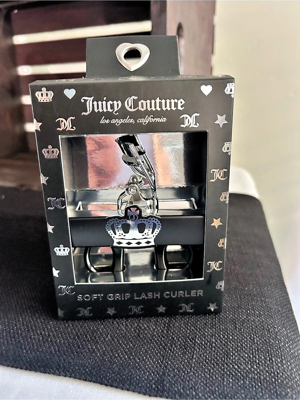 Juicy Couture Soft Grip Lash Curler Lash Curler Silver & Black NWT